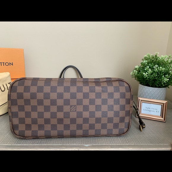 Louis Vuitton Neverfull MM Damier Ebene - Picture 8 of 16